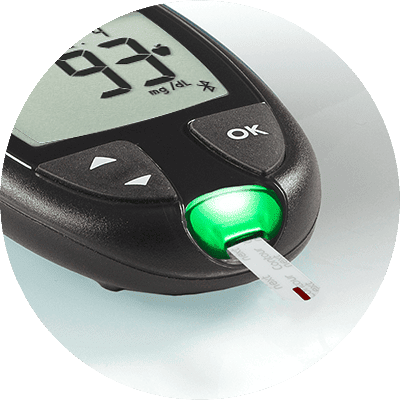 Blood glucose meter showing smartLIGHT